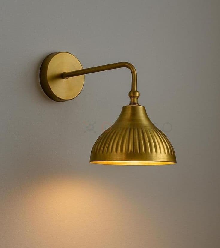 Antique Brass Wall Sconce – Variant 2 - View 1